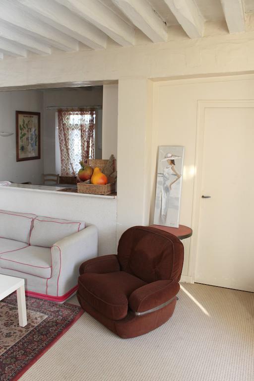 A La Ferme De La Joie - Chambres D'Hotes Chevannes  Room photo